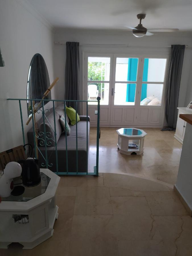 El Paraiso Golf Y Playa 埃斯特波纳 外观 照片